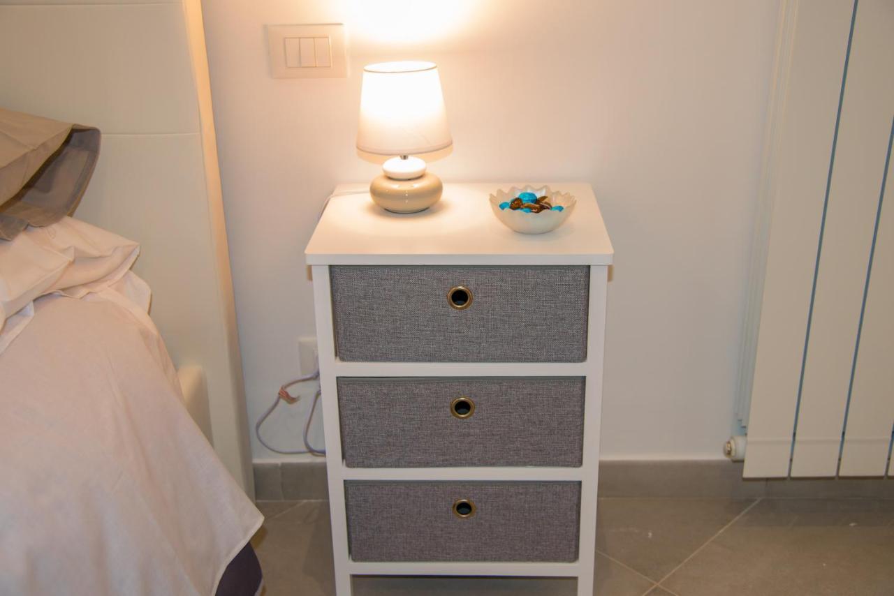 Mondello Manick Mare Apartment Palermo Ngoại thất bức ảnh