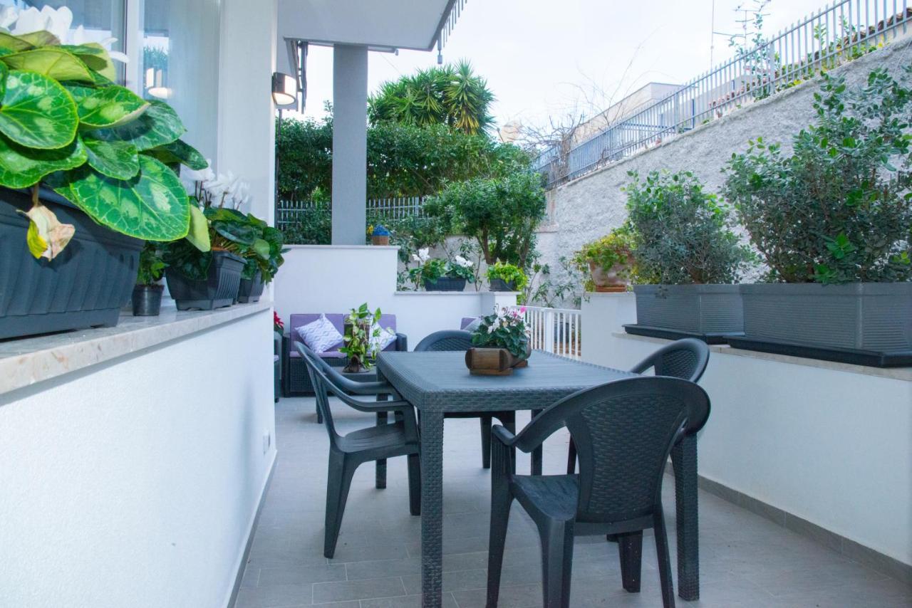 Mondello Manick Mare Apartment Palermo Ngoại thất bức ảnh