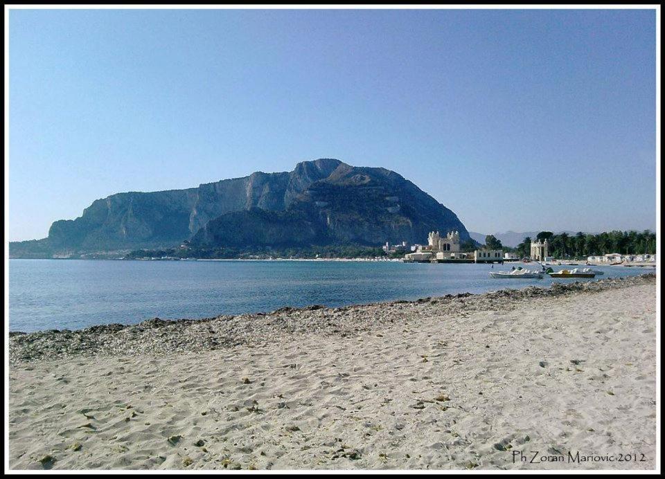 Mondello Manick Mare Apartment Palermo Ngoại thất bức ảnh