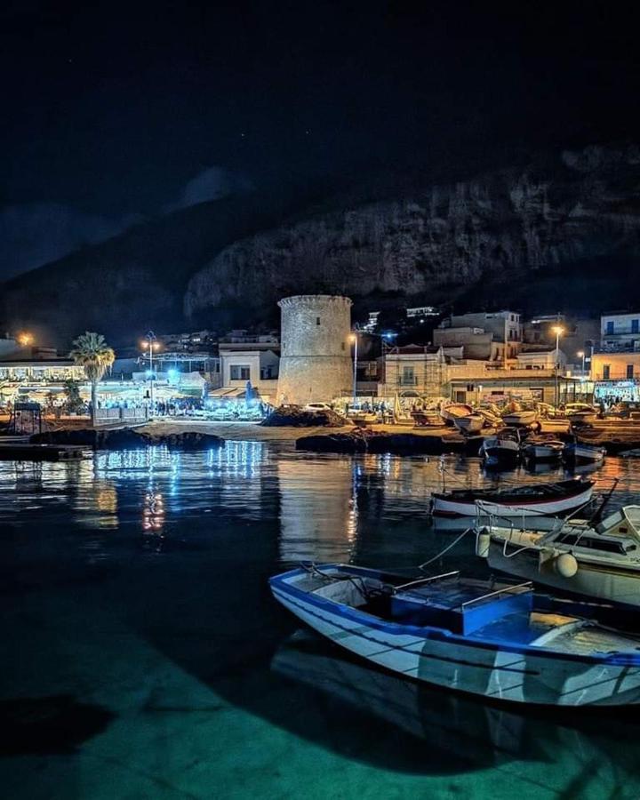 Mondello Manick Mare Apartment Palermo Ngoại thất bức ảnh